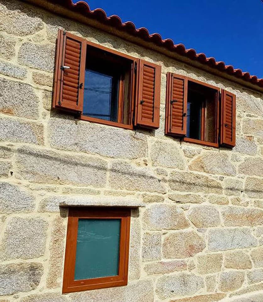 Fabricación e instalación de ventanas de aluminio en Lugo